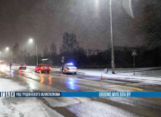 Увечері на тавлая молодий водій volkswagen збив чоловіка. Той практично закінчив переходити дорогу по пішохідному переходу