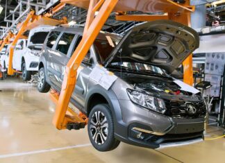 Стало відомо, скільки автомобілів не випустив автоваз у січні