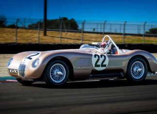 Дженсон Баттон: Постигая Величие Трассы и Дух Гонки за Рулем Легенды