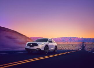 Акура ADX 2025: позашляховий Зоря в світі люксових компактів