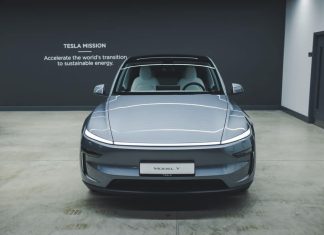 Tesla анонсує дешевшу модель Y, щоб боротися з падінням продажів і виручки