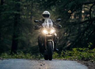 Неперевершений туристичний мотоцикл для початківців, якого жадають американці