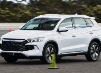 BYD Sealion 5: новий доступний гібридний позашляховик з підзарядкою від електромережі з’явиться у 2026 році