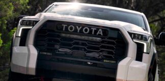 Toyota відкликає понад 127 000 автомобілів через можливі несправності двигунів