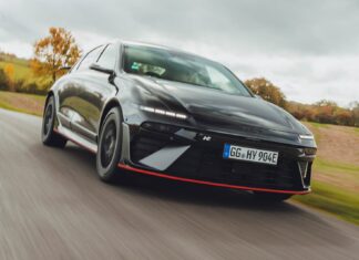 Hyundai Ioniq 6 N: електричне прискорення та ретро-шик