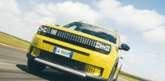 Поставки Fiat Grande Panda в Великобританию отложены до марта 2026 года