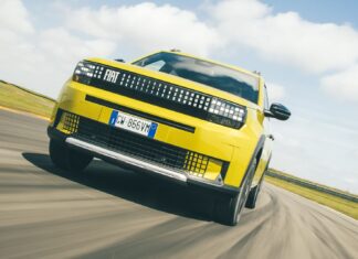 Поставки Fiat Grande Panda у Великобританію відкладено до березня 2026 року