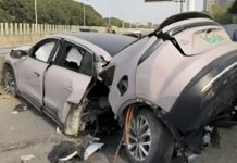 Аварія Nio EC6 у Шанхаї: пасажири вижили, незважаючи на серйозні пошкодження