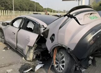 Nio EC6 Crash in Shanghai: Occupants Survive Despite Severe Damage