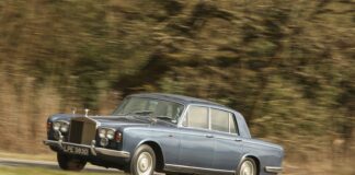 Úžasně dostupný luxusní Rolls-Royce Silver Shadow