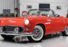 1956 Ford Thunderbird with Howard Hughes Ties Fetches $91,000 at Auction