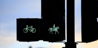 Przeprawy Pegaz: Zapewnienie rowerzystom bezpiecznego przejazdu 🐴