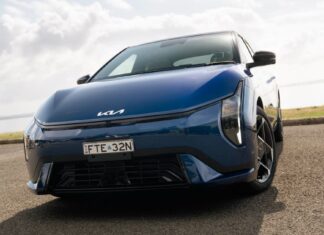 Kia EV4: скромні очікування продажів для нового конкурента Tesla