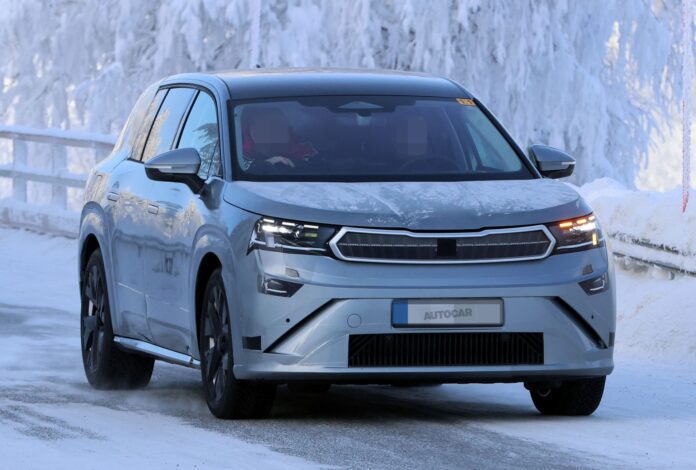 e0879f2a-664c-4523-bc0a-ca0c0d468e98