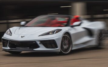 2026 Chevrolet Corvette Stingray: Продуктивність Без Компромісів