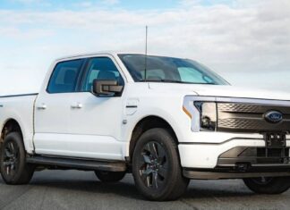 Відгук Ford Lightning через колапс компанії-конвертера