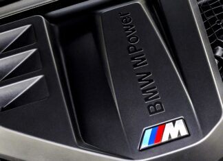 BMW Підтверджує: Двигуни Внутрішнього Згоряння Виживуть, Але Потужність Може бути Скорочена