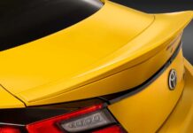 Toyota GR86: Японська надійність із відчуттями від Porsche