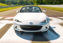 Mazda робить ставку на легкість у новому поколінні Miata