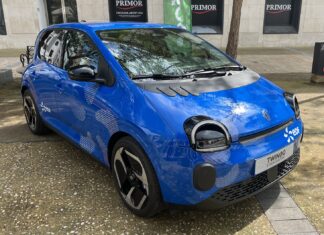 Renault Twingo Перетворено на Компактний Фургон для Парку EDF