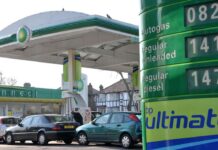 Заморозка Акцизів на Паливо Переглядається на Фоні Волатильності Цін на Нафту на Близькому Сході