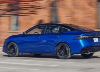 Nissan Sentra SR: Еволюція Практичного Седану