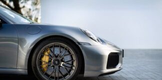 Porsche liderem w lojalności wobec samochodów premium: poza mocą – plan na sukces