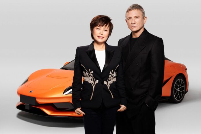 c70e9292-3cf3-4ce3-8993-938adf27217c