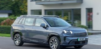 Ulasan Aion V: Interior Premium Memenuhi Kesulitan Praktis yang Berkembang