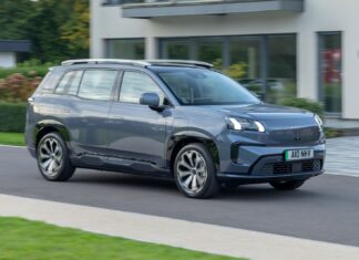 Огляд Aion V: преміальний інтер’єр проти проблем зростання