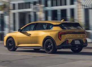2026 Kia K4 Хетчбек: Вишуканий автомобіль на кожен день, де стиль важливіший за спортивність