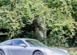 Мельбурн впроваджує акустичні камери для боротьби з шумом від автомобілів