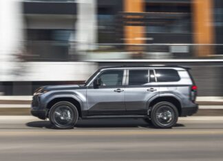 Lexus націлена на гібридне майбутнє GX550 на тлі зростання цін на пальне