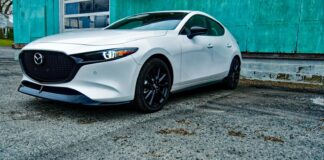 Der Mazda 3 Turbo: Ein Premium-Herausforderer in der Hot-Hatch-Hierarchie