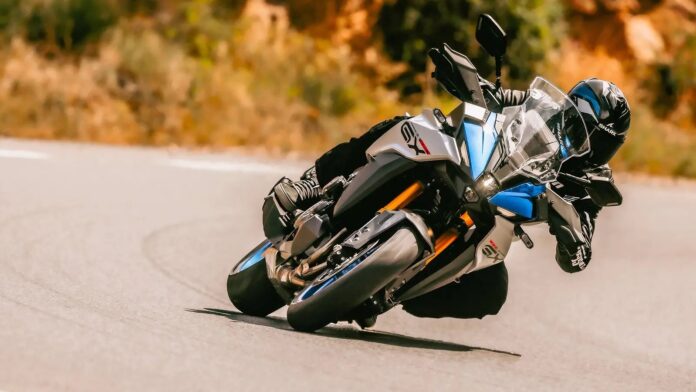 7c7a9c2d-aaa9-448e-b261-95b3e7566bd6