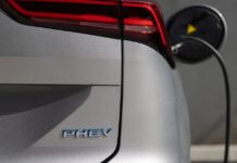 Автомобільний зсув в Австралії: електрифіковані автомобілі обходять продаж бензинових машин