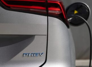 Автомобільний зсув в Австралії: електрифіковані автомобілі обходять продаж бензинових машин