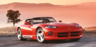 Viper: Автомобиль с кулисами