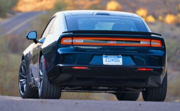 Обвал вартості Dodge Charger Daytona: втрата $47 000 за рік