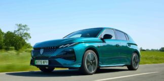 Peugeot 308: Чи варто переплачувати за французький хетчбек?