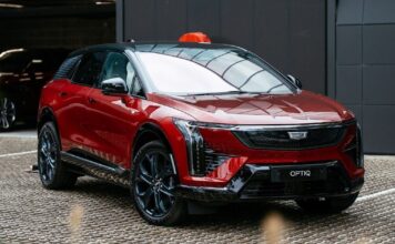 Cadillac може «поїхати» на китайському шасі