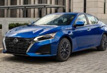 Nissan Altima: поки живий, але скоро піде