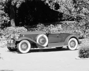 Як Packard побудував імперію розкоші на двигунах із вісьмома циліндрами
