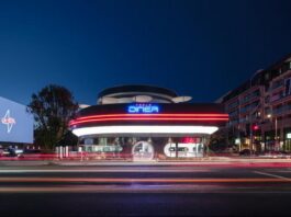 Tesla Diner Hollywood: The Retro-Futuristic Supercharger Experience on Route 66