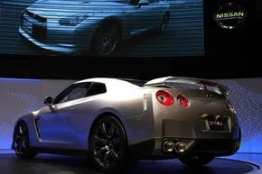 Як вимкнути обмежувач швидкості на сучасних автомобілях