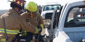 How Jaws of Life hydraulic rescue tools work