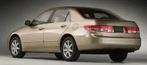 Honda Accord 2003–2007: Радикальне оновлення значок середнього класу